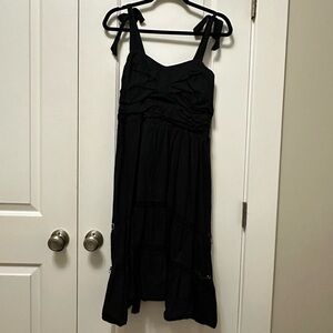 Elegant Black Midi Dress with Tie Straps